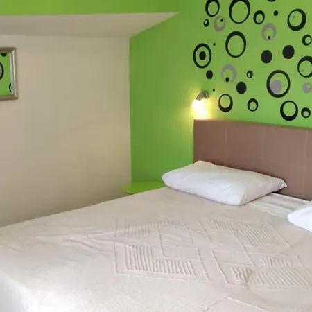 In With Sea View, Balcony, Air Conditioning, W-lan * Medulin