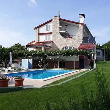 In With Sea View, Balcony, Air Conditioning, W-lan *